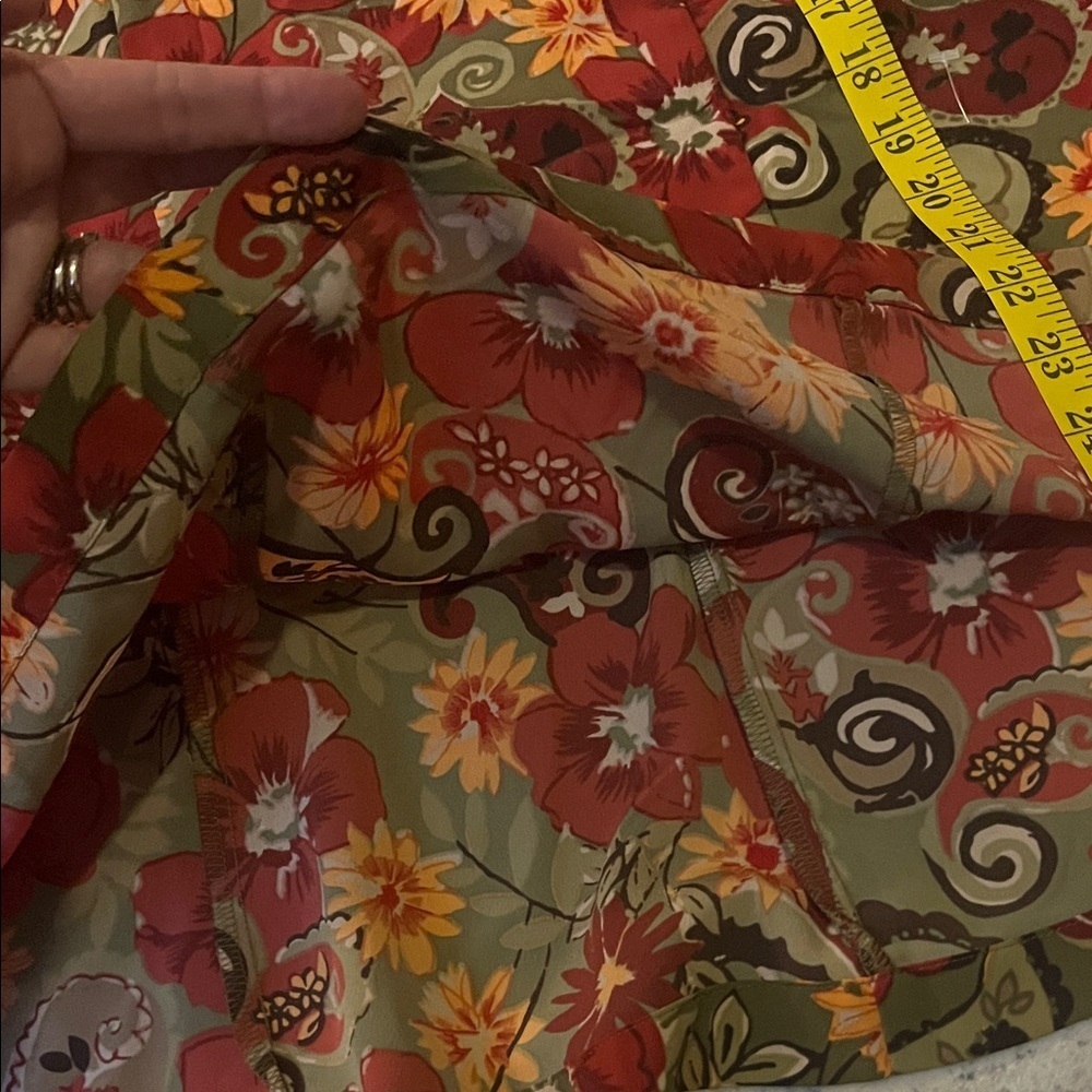 (095)Sag Harbor Floral A-Line Skirt - Red and Green - Picture 7 of 7